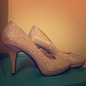 Gold glitter heels